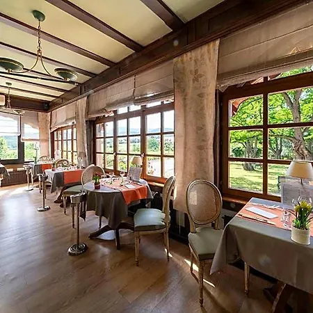 Hotel Munsch Restaurant & Wellness, Colmar Nord - Haut-Koenigsbourg ホテル