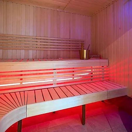 Hotel Munsch Restaurant & Wellness, Colmar Nord - Haut-Koenigsbourg ホテル 3*
